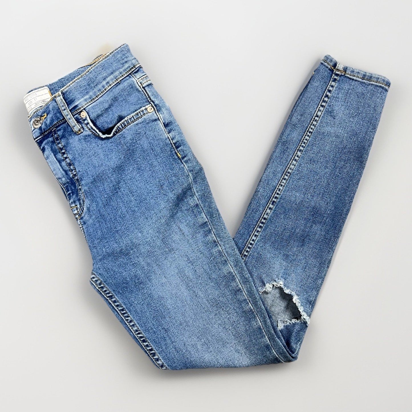 Free People Sz 27 Busted Knee Distressed Mid-Rise Skinny Jeans Stretch