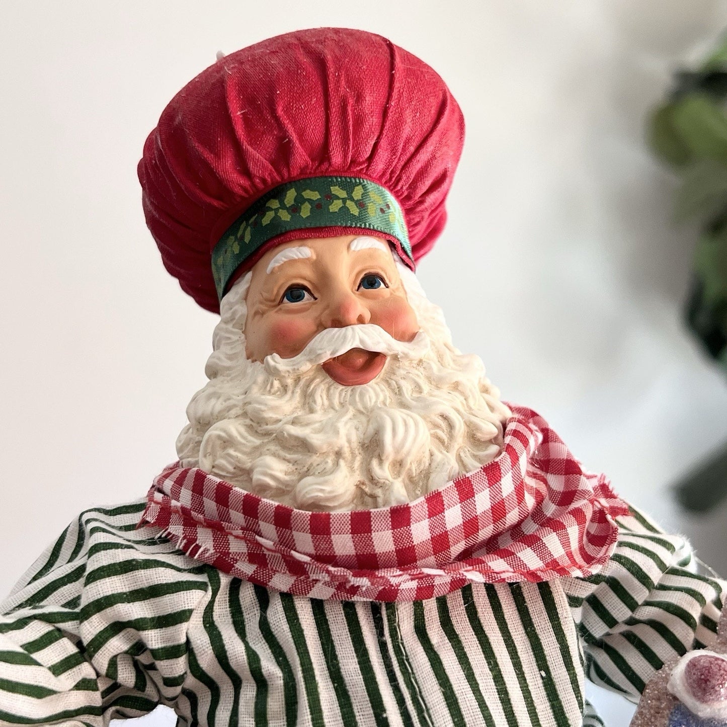 Dept 56 Clothtique Possible Dreams Nutcracker Sweet Santa Box Christmas Vintage
