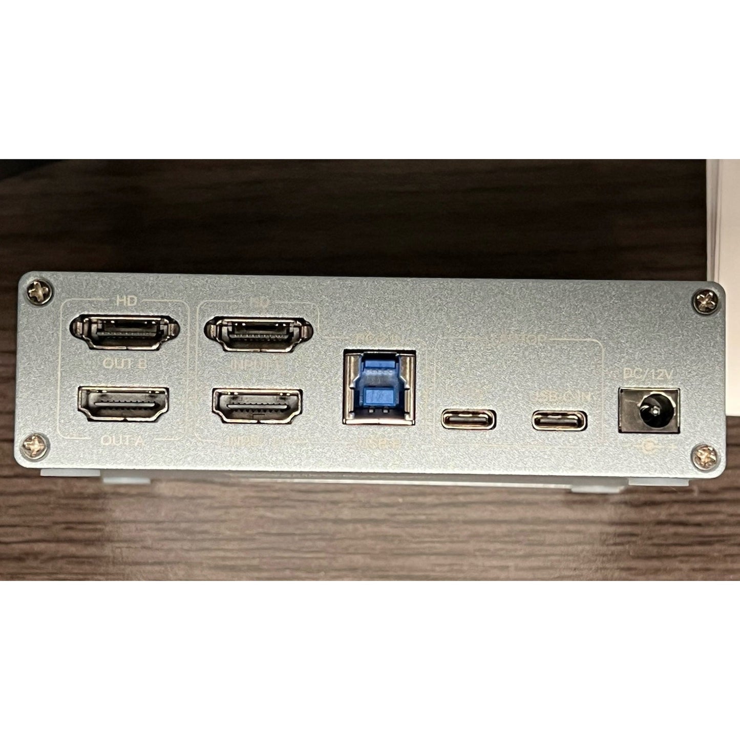 KCEVE 4K HDMI USB3.0 KVM Switch 4x1 Model KC-KVM401A *BRAND NEW*