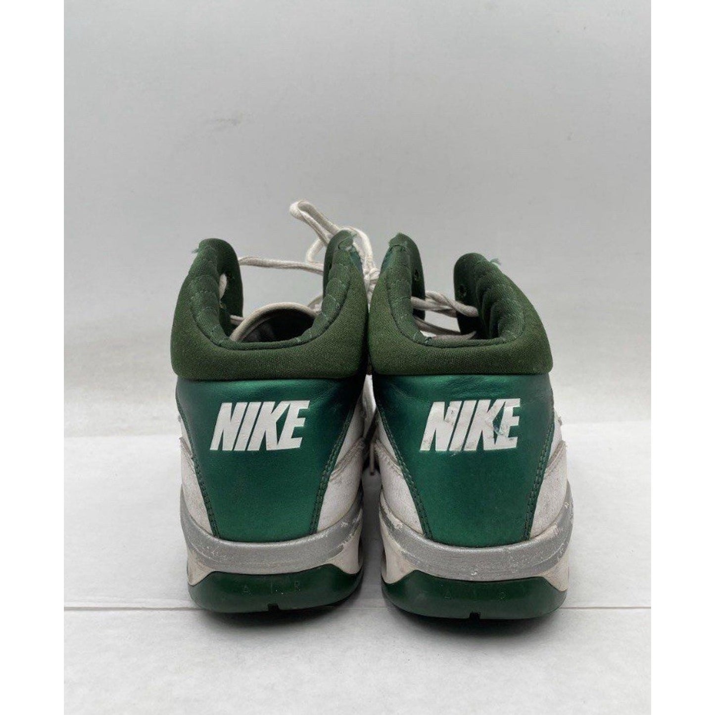 Nike Elite Size 7.5 Signed By Kendrick Perkins #23 of Boston Celtics Autographed