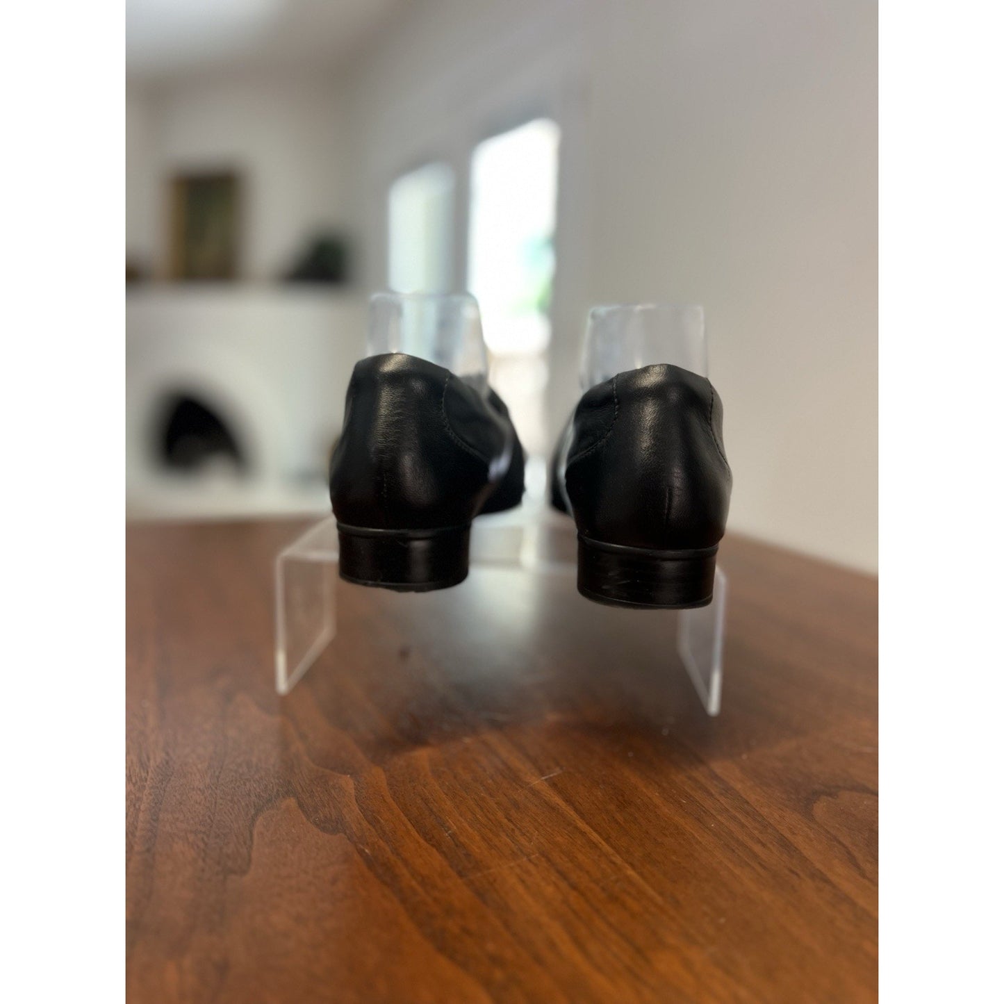 Clarks Collection Womans Black Leather Juliet Gem Slip On Shoes Size 38 / 7.5 US