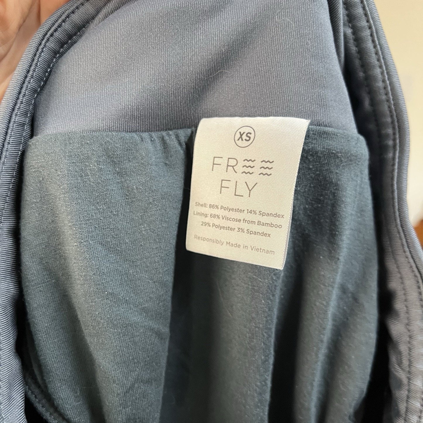 Free Fly Women's XS Bamboo Lined Breeze Shorts 4" UPF 50+ Dusk Blue Zip Pocket