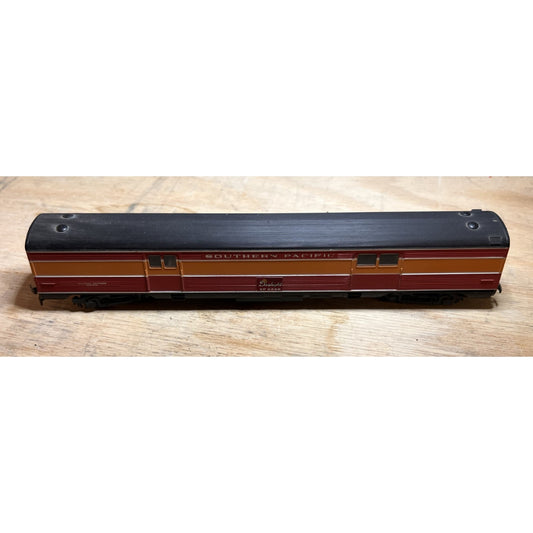 Vintage Bauchman Southern Pacific Daylight Smooth-Side Baggage Train Car
