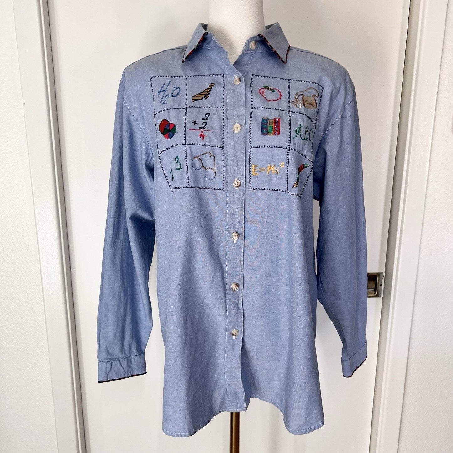 Signature by Northern Isles Teacher Button Up Shirt Chambray Kitsch Embroidered