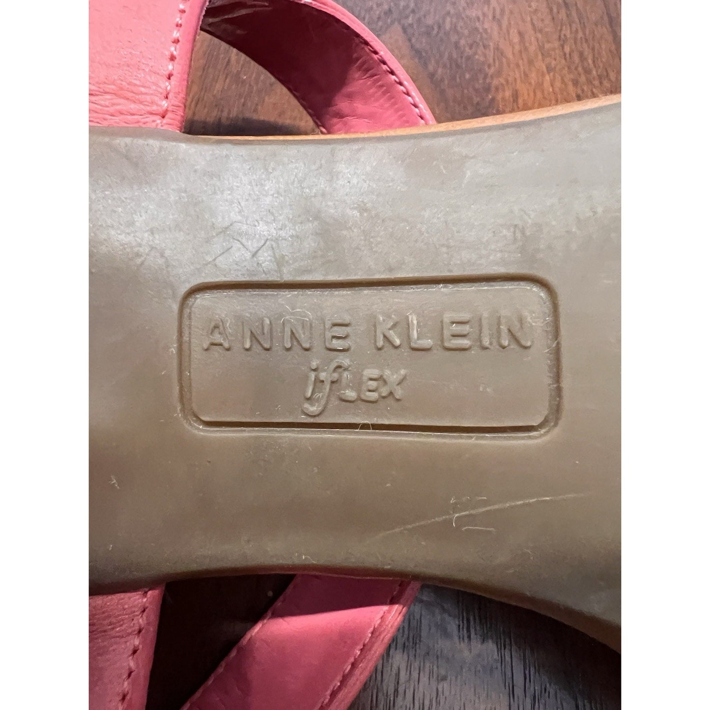 Anne Klein T-strap iFlex Dress Sandal Pink / Coral Women’s Size 7.5