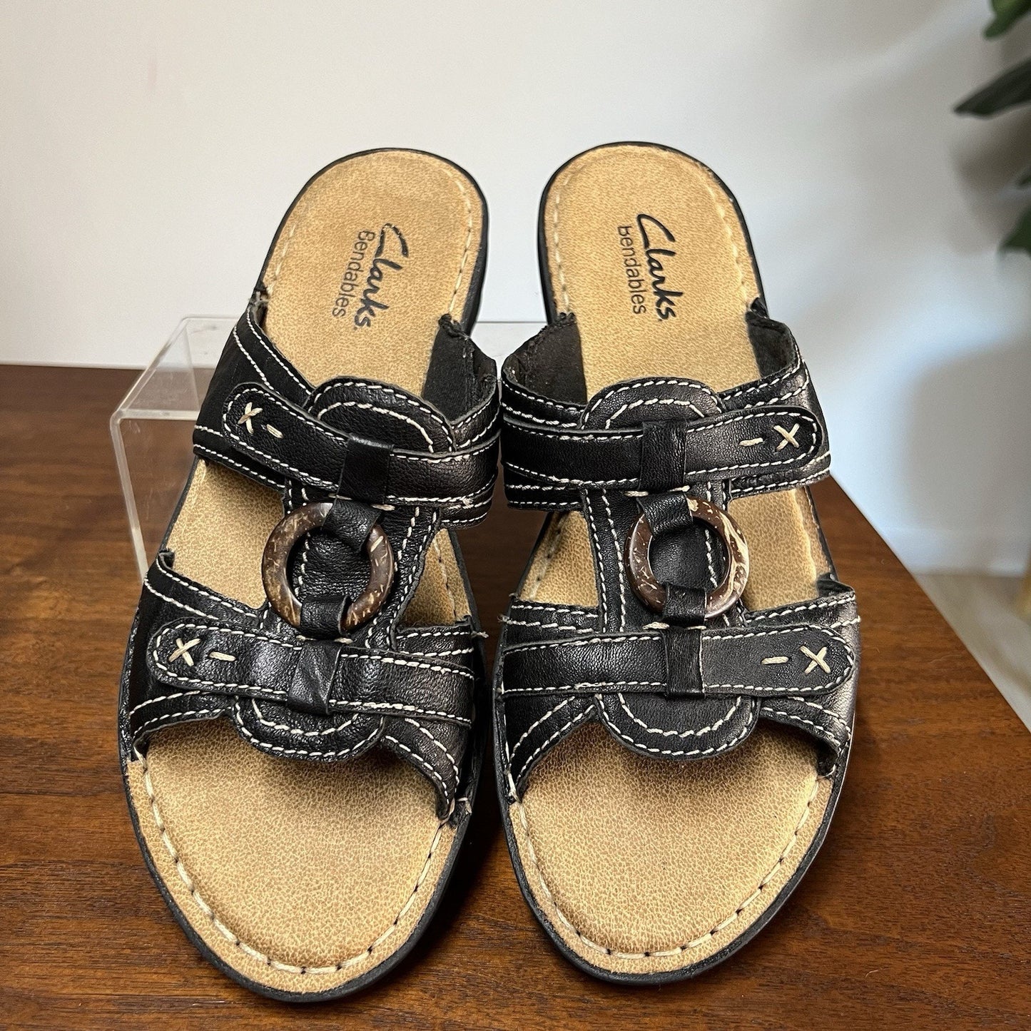 CLARKS BENDABLES 6M Black Leather Strappy Slide Sandals