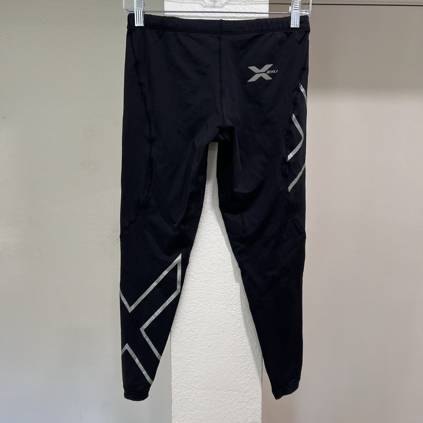 2XU Womens Compression Leggings (L) 7/8 Black Reflective Running Recovery
