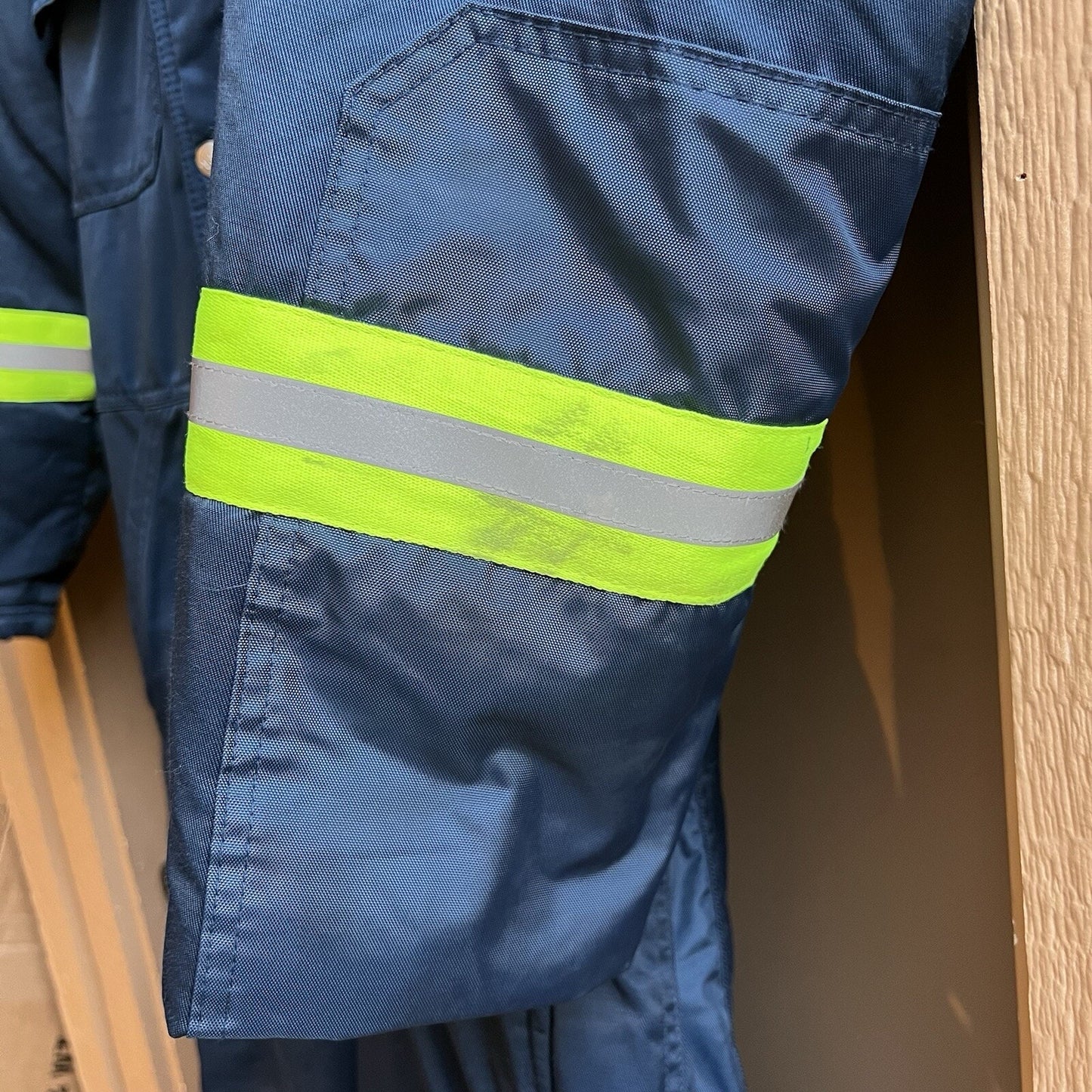 Helly Hansen (S) Thompson F3840 One Piece Worksuit Insulated Construction