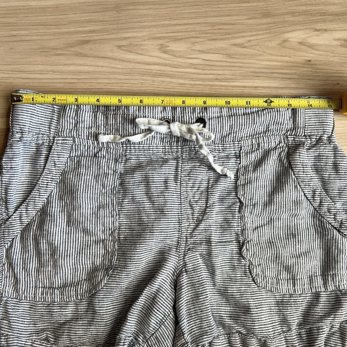 Athleta 100% Linen (6) Mid Rise Striped 30” Shorts Coastal Preppy 4” Inseam